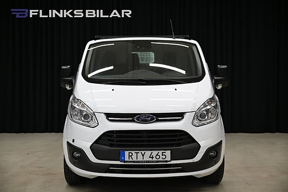 Ford Transit Custom 10 of 29