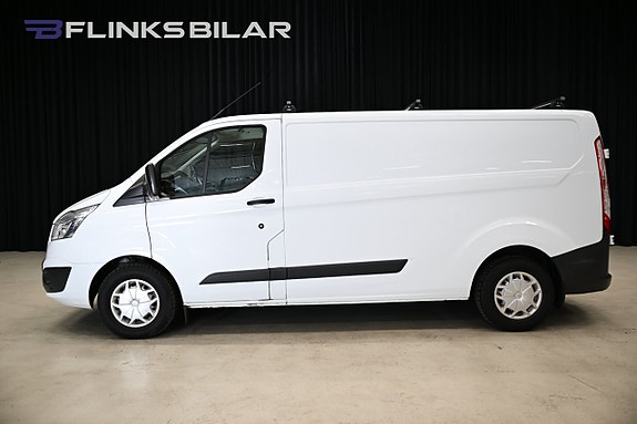 Ford Transit Custom 2 of 29