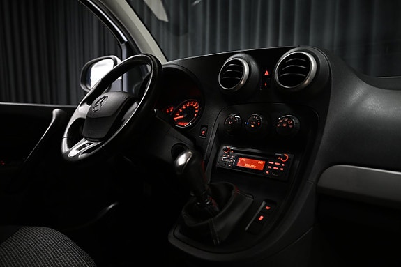Mercedes-Benz Citan 109 24 of 26