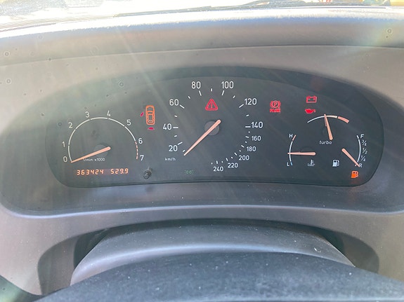 Saab 9-5 11 of 11