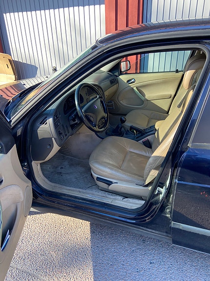 Saab 9-5 9 of 11