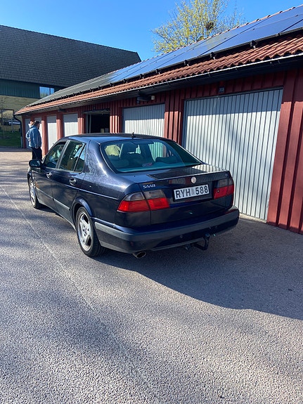 Saab 9-5 4 of 11