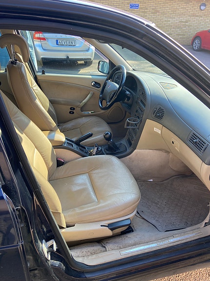 Saab 9-5 8 of 11