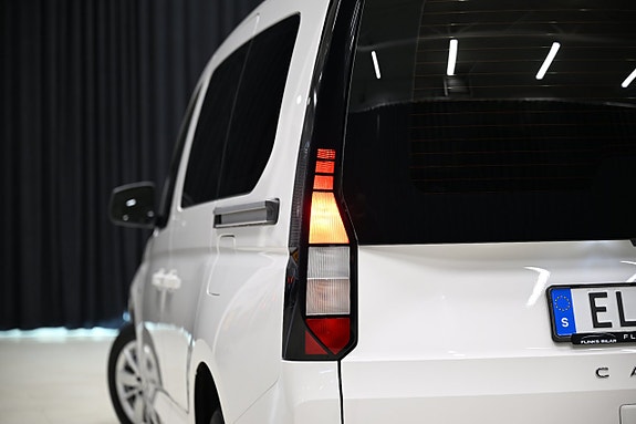 Volkswagen Caddy 7 of 30