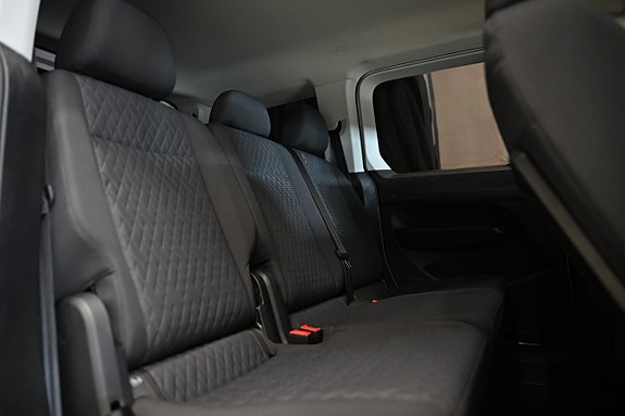 Volkswagen Caddy 15 of 30