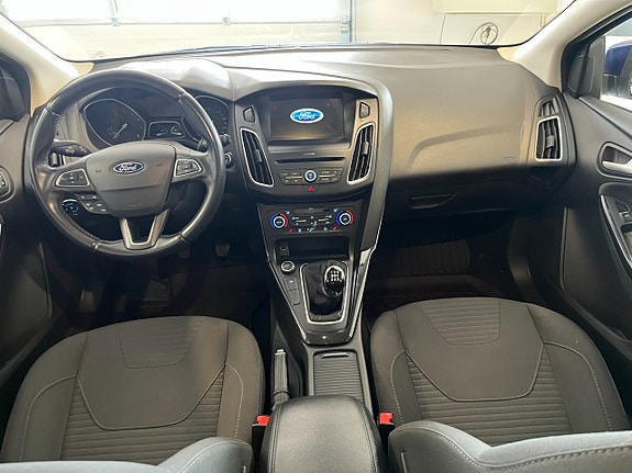 Ford Focus 6 of 11