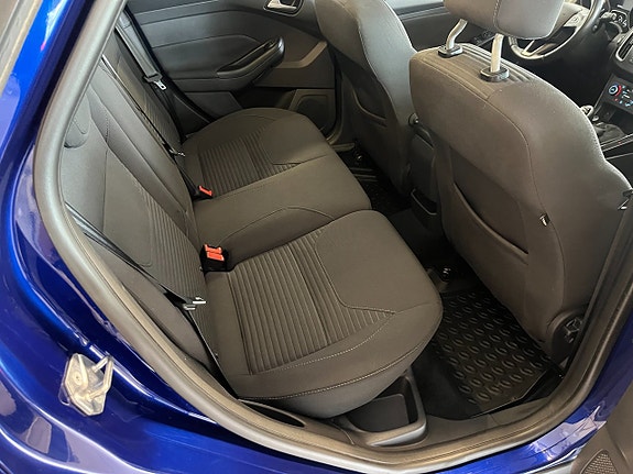 Ford Focus 10 of 11