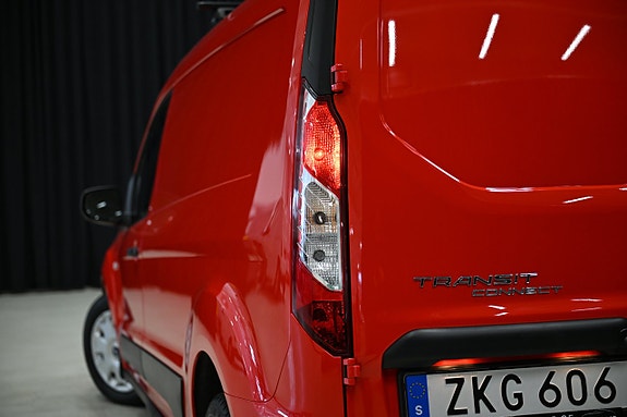 Ford Transit Connect 12 of 25