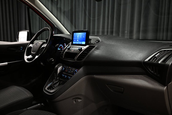 Ford Transit Connect 18 of 25