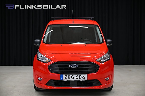Ford Transit Connect 9 of 25