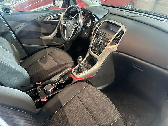 Opel Astra 7 of 13