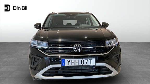 Volkswagen T-Cross 4 of 12