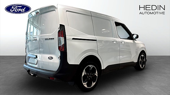 Ford E-Courier 2 of 12