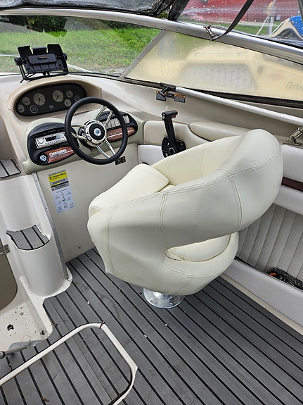 Båtklipp! Bayliner 2352 2 of 5