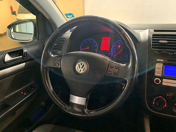 Volkswagen Golf-Serie 12 of 27