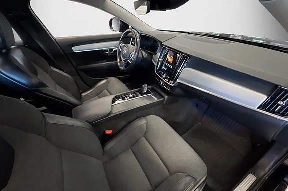 Volvo V90 Cross Country 7 of 7