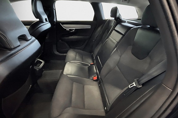 Volvo V90 Cross Country 5 of 5