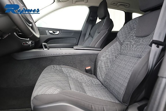Volvo XC60 6 of 19