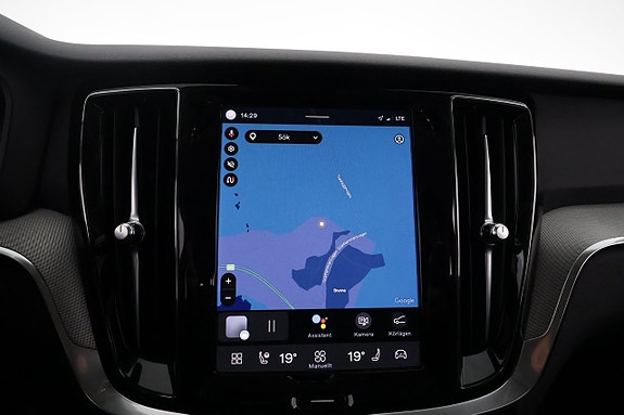 Volvo V60 18 of 27