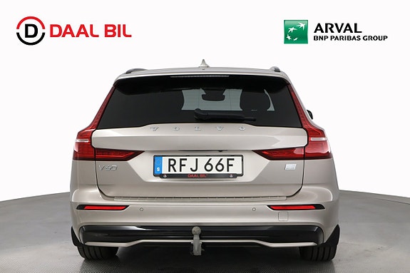 Volvo V60 8 of 27