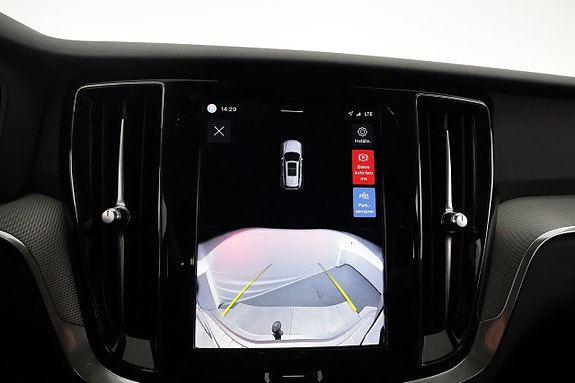 Volvo V60 21 of 27