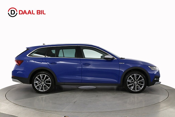 Skoda Octavia Scout 5 of 5