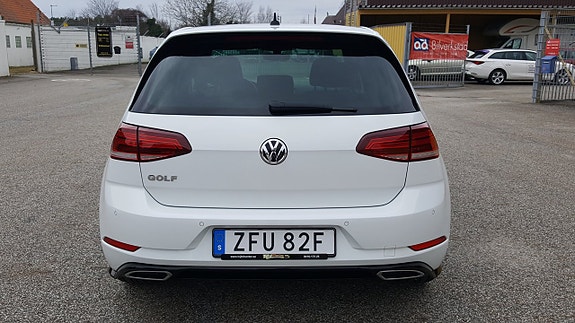 Volkswagen Golf-Serie 13 of 24