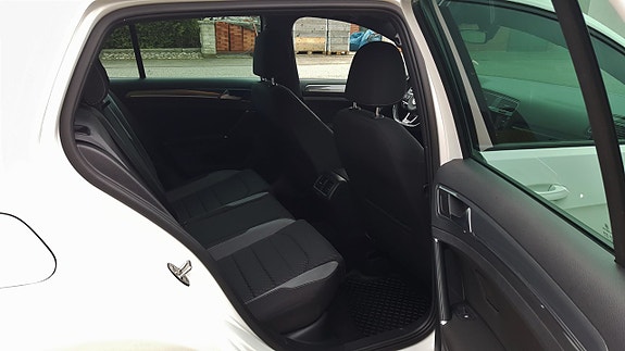 Volkswagen Golf-Serie 9 of 24