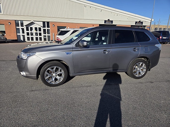Mitsubishi Outlander 4 of 5