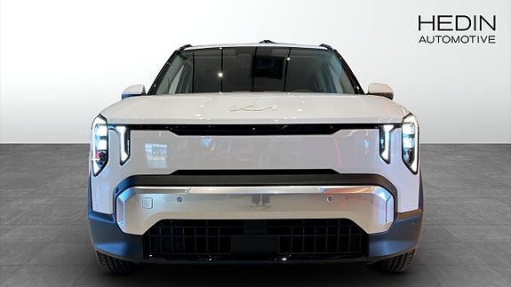 Kia EV2 8 of 19