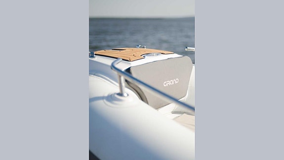 Grand GL 650 BE -26 Yamaha F 150 LCC -26 30 of 30