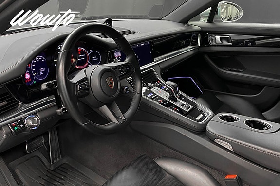 Porsche Panamera 4 8 of 23