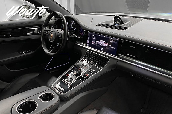 Porsche Panamera 4 15 of 23