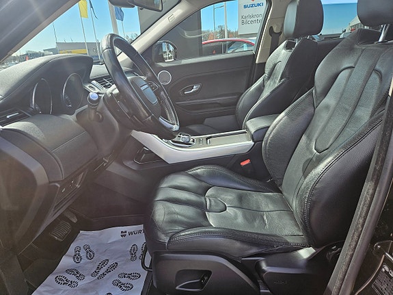 Land Rover Range Rover Evoque 18 of 21