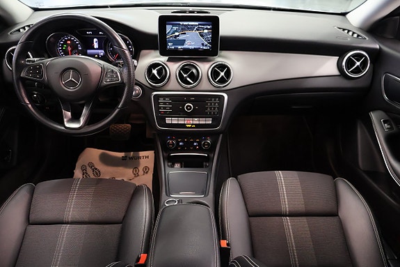 Mercedes-Benz CLA220 d 6 of 17