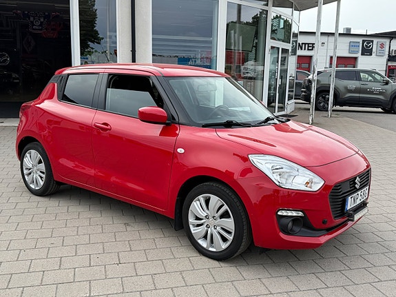 Suzuki Swift 3 of 5