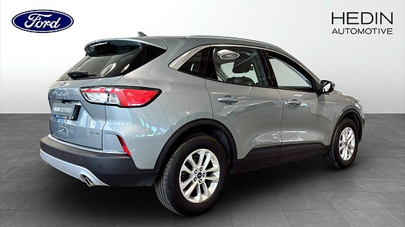 Ford Kuga 2 of 12