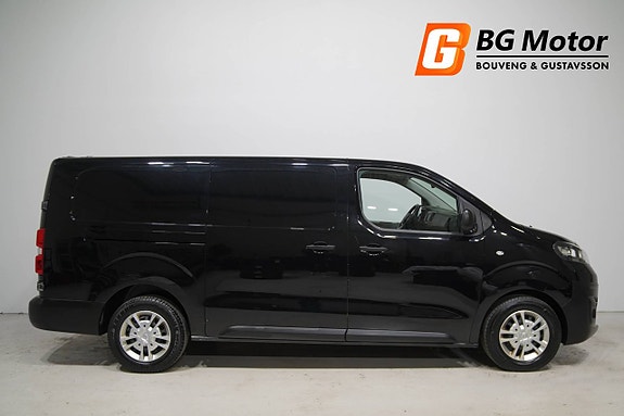 Opel Vivaro 2 of 5