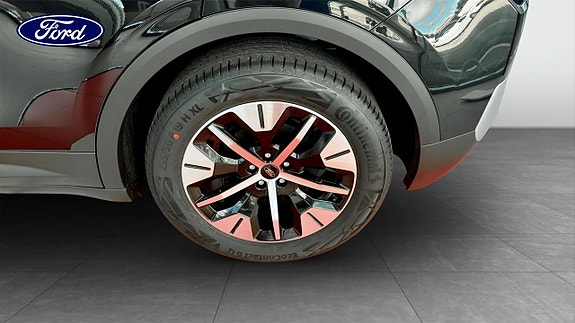 Ford Explorer 9 of 9