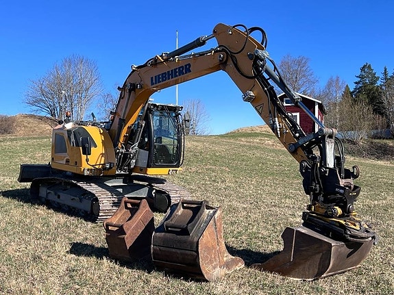 Liebherr R914 Compact EC-oil 3 skopor 4 of 19