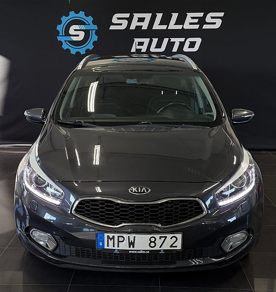 Kia Ceed 2 of 5