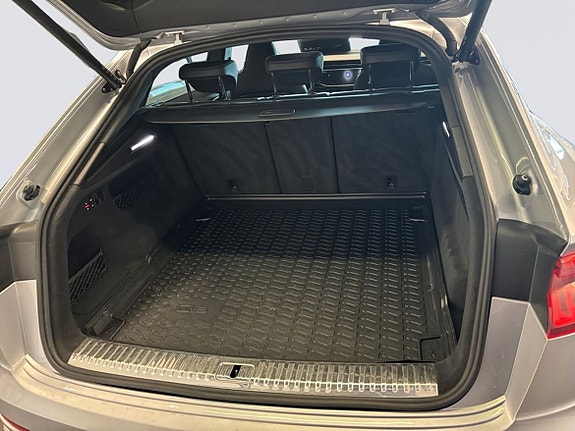 Audi Q8 15 of 15