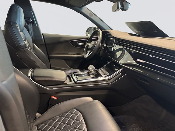 Audi Q8 9 of 15