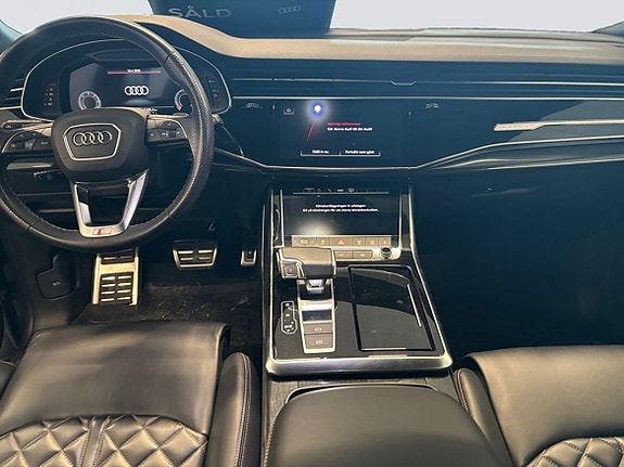 Audi Q8 13 of 15