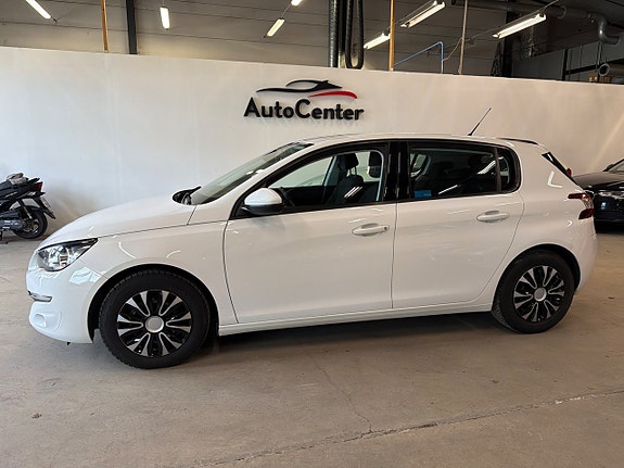 Peugeot 308 4 of 5