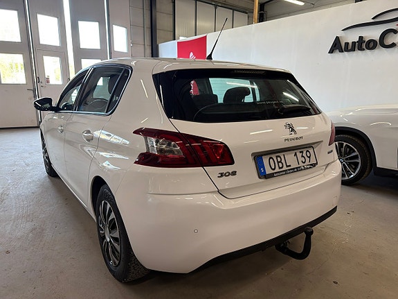 Peugeot 308 5 of 5
