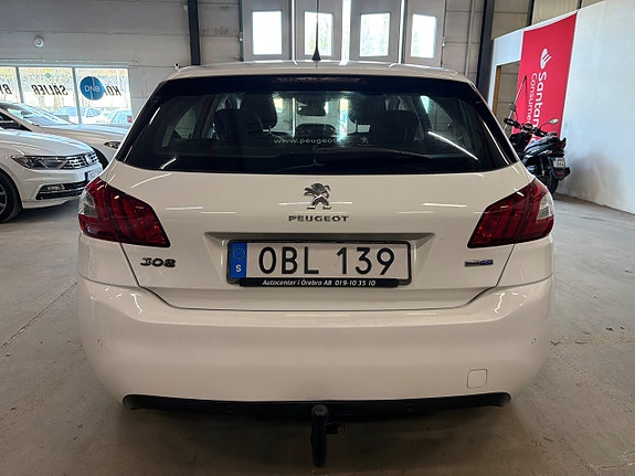 Peugeot 308 6 of 10