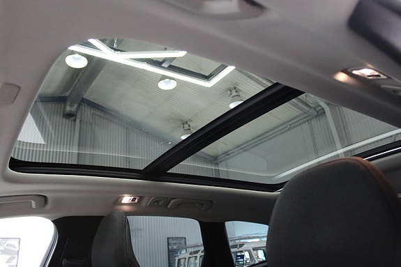 Volvo XC60 23 of 23