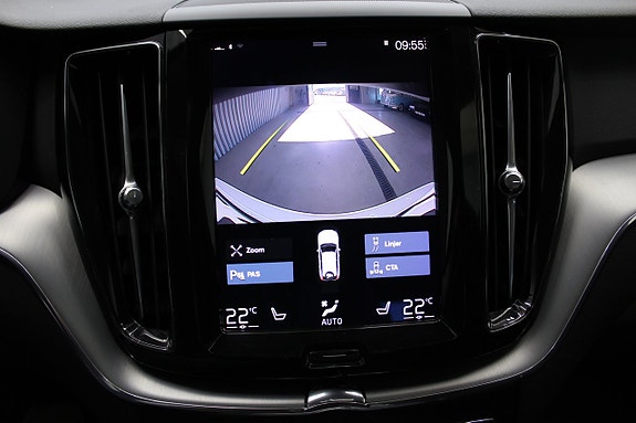 Volvo XC60 19 of 23