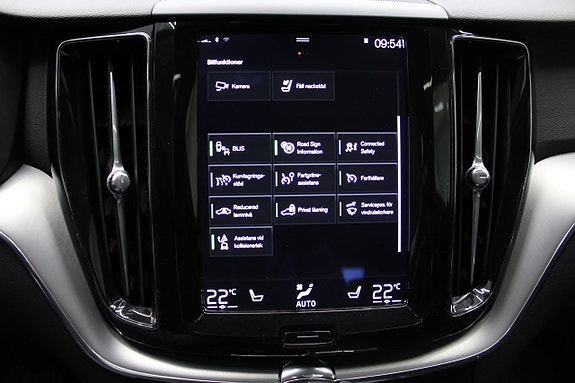 Volvo XC60 22 of 23